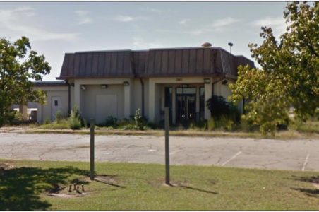 2815 Pio Nono Avenue *SOLD*