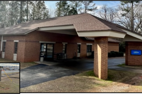 557 Bluebird Boulevard  *UNDER CONTRACT*